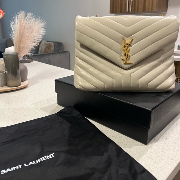 YSL LOULOU MEDIUM - BLANC VINTAGE - Picture 2 of 5